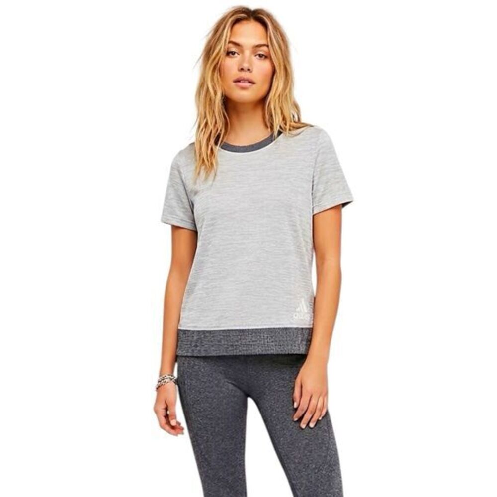 Adidas Womens Knit Blouse Crewneck Short Sleeve Gray Logo Sporty Size Small